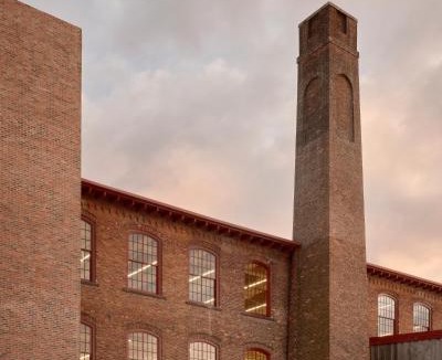 Oakdale Hotel | Pocketbook Hotel and Baths