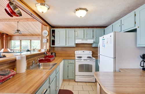 Pocono Summit House | Pocono Lakefront Paradise, dock, hot tub, private pool and tennis court