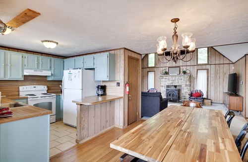 Pocono Summit House | Pocono Lakefront Paradise, dock, hot tub, private pool and tennis court