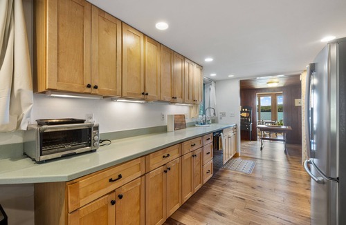 Laconia House | Point Comfort On Lake Winnisquam