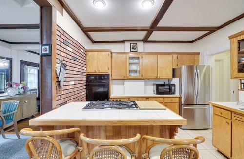 Beach Lake House | Pondside Retreat Near Narrowsburg & The Delaware River