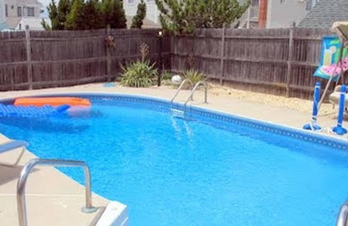 Ship Bottom House | Pool. Ocean Block. WiFi. Private Yard. O/S. Beach Badges. Beach Chairs. Decks. Rooftop deck. Pool Table