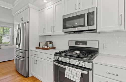 Popponesset House | Popponesset-3 bedrooms, 4 baths, Sleeps 6, w/outdoor shower