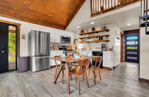 Sprout Brook House | Porchlight Pines | Hot Tub + Cold Plunge