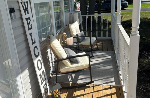 Coram House | Port Jefferson Home near Stony Brook University SBU