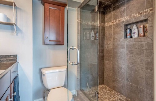 Munjoy Hill Apartment | Portland Apartment With AMAZING View of Harbor!