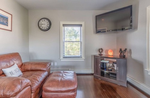Munjoy Hill Apartment | Portland Apartment With AMAZING View of Harbor!