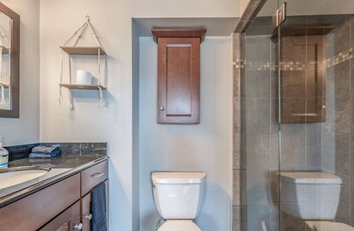 Munjoy Hill Apartment | Portland Apartment With AMAZING View of Harbor!