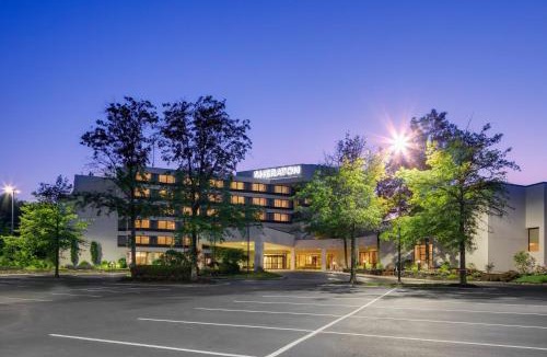 South Portland Hotel | Portland Sheraton at Sable Oaks