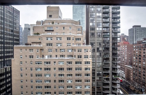 Sutton Place Apartment | Premium Sutton Place 1BR w/Doorman & Gym, nr Sutton Park, by Blueground