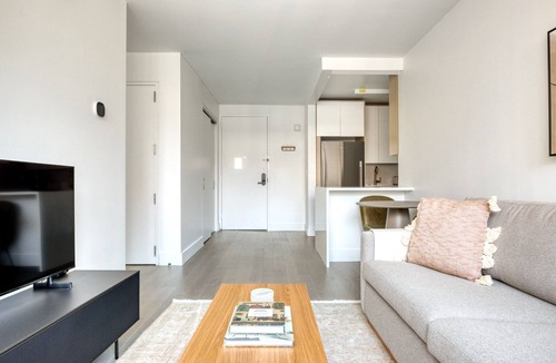 Lincoln Square Apartment | Premium UWS 1BR w/W/D & DM nr Lincoln Center, by Blueground