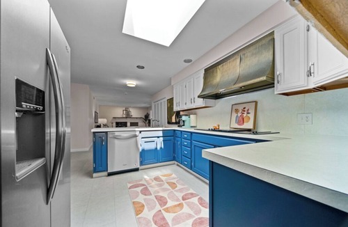 Erie House | Presque Isle Gateway: Cool 60s Ranch, 3 BR, 3 Bath, minutes from beach and shops