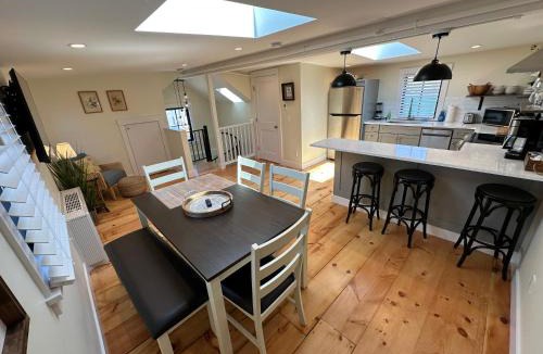 Yachting Village Hotel | Prime Location! Renovated House! 6 Bed4 Bath