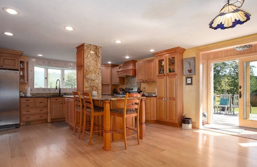 Sand Lake House | Private 80-Acre Getaway Farmhouse, Barn, Pond & Hot Tub