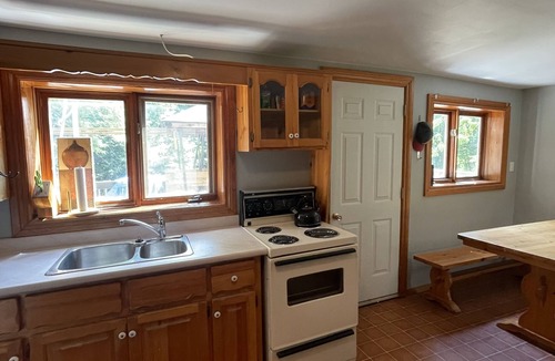 Balm Beach Cottage | Private beach access across the street-2BR Cottage in the woods-amazing sunsets