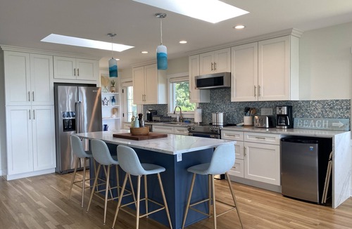 Jamesport House | Private Beach Retreat on Peconic Bay