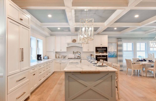 West Yarmouth House | Private beach, Stunning views, Pool and Tennis!