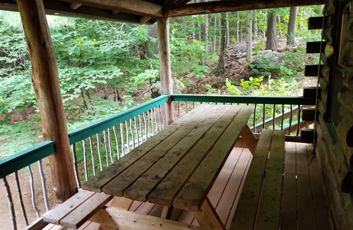 Plymouth Cabin | Private Brook Side Log Cabin on Tenney Mountain