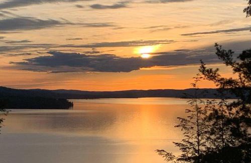Madawaska Valley Ski Chalet | Private Cliffside Chalet Nestled in Nature With Western Sunsets & Waterfront Access Near Algonquin Park- Pass Included