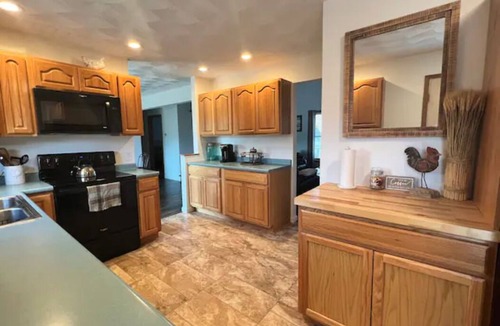 Groton House | Private Country Home, Convenient to Cornell, Ithaca, Cortland and Cayuga Lake
