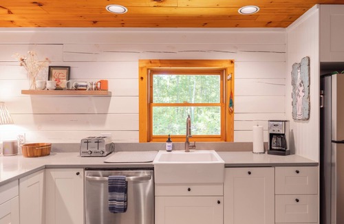 Ancram Cabin | Private Country Retreat with Pool