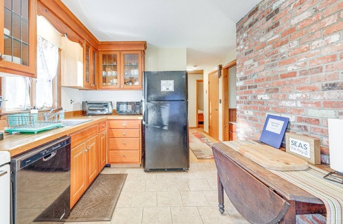 West Dennis Cottage | Private Dock: Fisherman's Paradise on Bass River