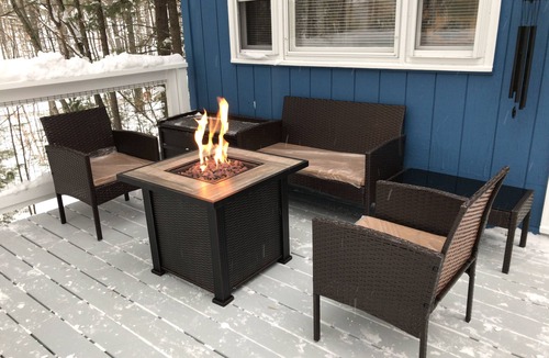 Lake Arrowhead Cottage | Private Lakefront Cottage A Step Away from a Large Sandy Beach!