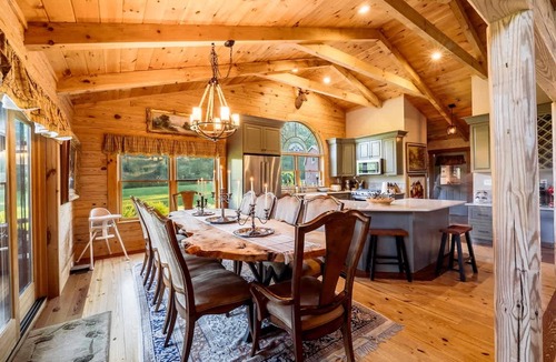 Point Pleasant House | Private Luxury Log Cabin