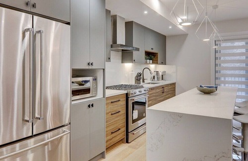 Midtown Toronto Apartment | Private Oasis in the Annex 2000 sq ft of Luxury