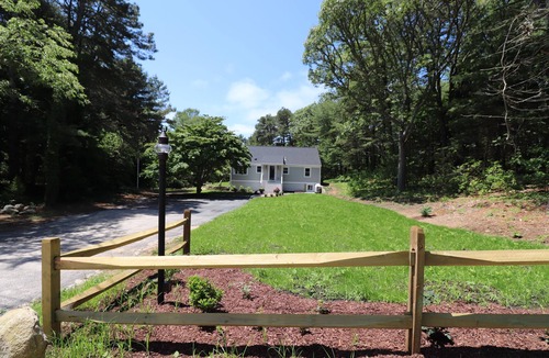 South Dennis House | Private & QUIET - Bass Riverfront - 100 yards to Beach @ Follins Pond (CapeCodProperty 194)