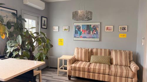 Eagle Hill House | Private Rooms, Shared Bath in a Private Home Minutes From Logan Airport