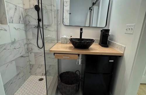 Kingman Park Apartment | Private studio apartment