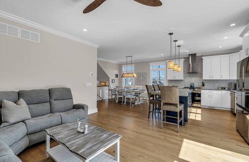 Ortley Beach House | Prof Cleaned | Pup Friendly | Linen+Towel | Coffee