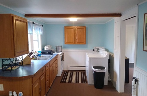 Wellfleet House | PROMO 5% MONTHLY DISCOUNT! The Napoleon House at Wellfleet Center