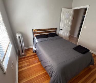 Mount Pleasant House | Providence Private room #2 Stay