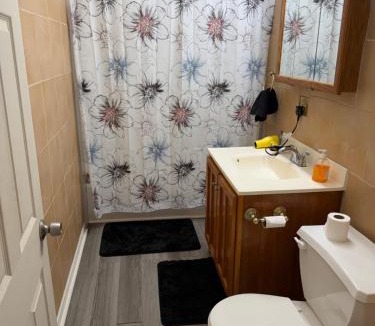 Mount Pleasant House | Providence Private room #2 Stay