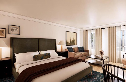North Creek Hotel | Public House Hotel - Adirondacks - North Creek