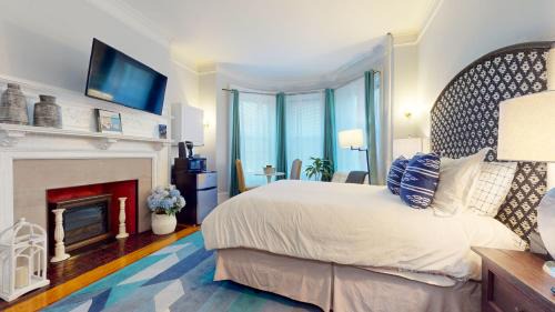 Longwood Apartment | Pvt Room,Shared Bath, Fenway, Longwood Medical