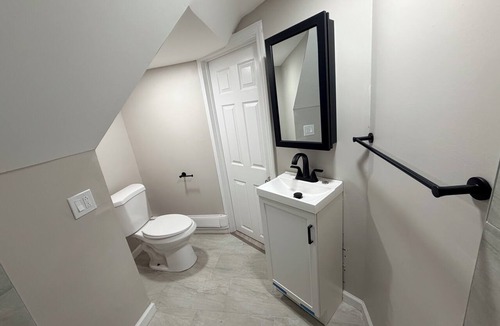 New Rochelle Apartment | Quaint 1-bedroom apartment with AC in New Rochelle