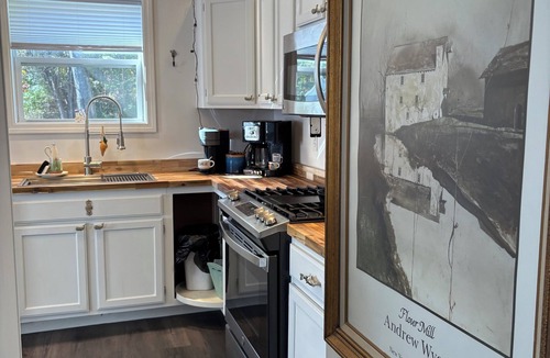 East Corinth House | Quaint 2-bedroom house in Hampden