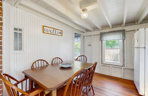 Wells Beach House | Quaint Cottage with Lobster Pot, Modern Amenities, and Several Beaches Nearby