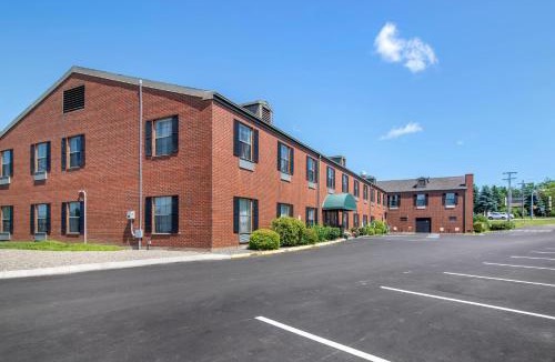 Bangor Hotel | Quality Inn at Bangor Mall
