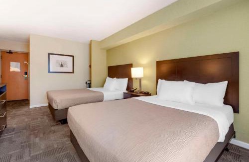 Peterborough Hotel | Quality Inn