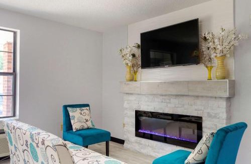 Lee Hotel | Quality Inn Lee - Lenox South