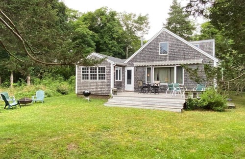 Chilmark Cottage | Quiet 2-bedroom cottage in Chilmark, MA Martha's Vineyard