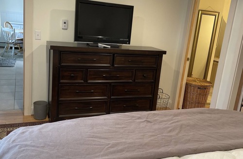 Pond Cove Apartment | Quiet in-law apartment located near Portland, beaches, lighthouses