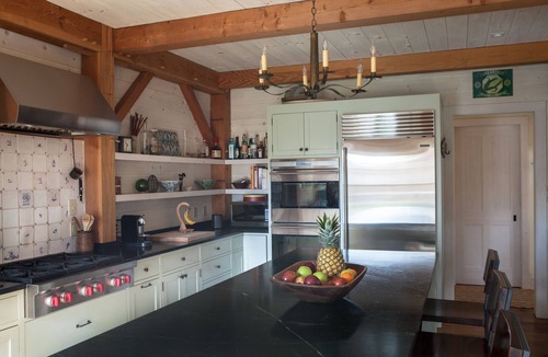 East Hampton House | Quiet, private East Hampton home with pool close to Round Swamp