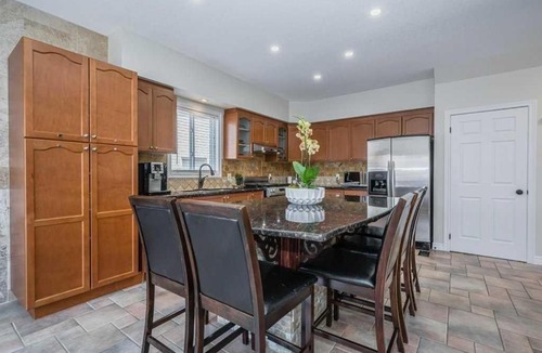 Grand River South House | Quiet Room 2 in kitchener