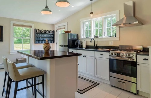 Manchester Center House | Quiet Vermont Barn Retreat on three private acres in Manchester