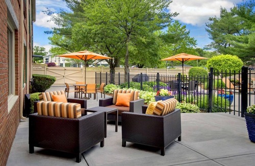 Woburn House | Rare Gem! 3 Sleek Units, FREE Parking, Pets Allowed, Near Harvard University!